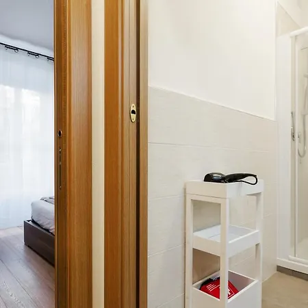 شقة Guesthost - Buenos Aires & Lima Cosy Flat ميلان
